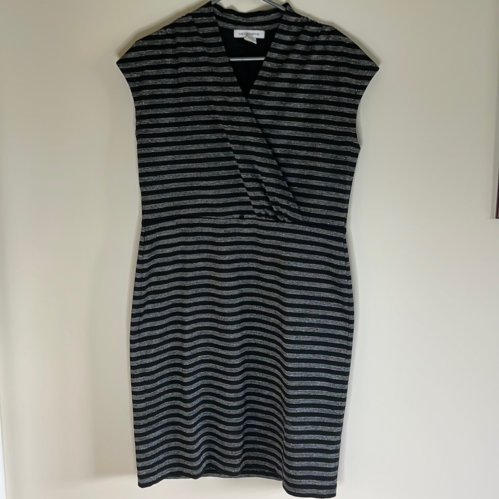 Liz Claiborne Womens Large Gray & Black Strip Stretchy V-Neck Dress